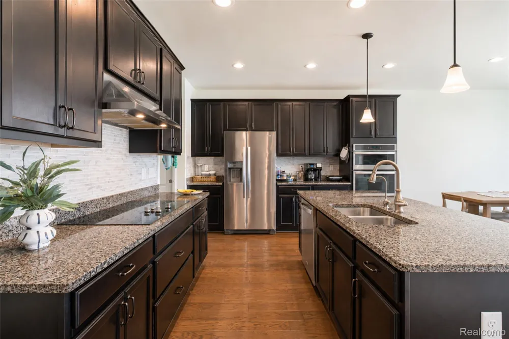 43479 Prospect Lane Novi City, MI 48375