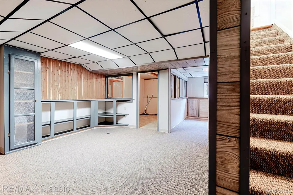 9039 Lake E Road #45 Springfield Charter Township, MI 48348