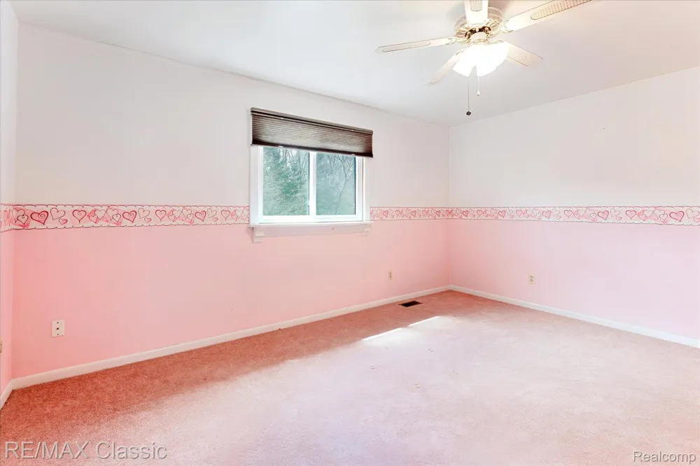 9039 Lake E Road #45 Springfield Charter Township, MI 48348