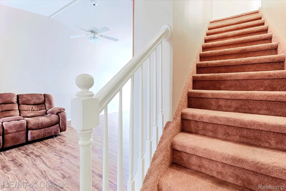 9039 Lake E Road #45 Springfield Charter Township, MI 48348