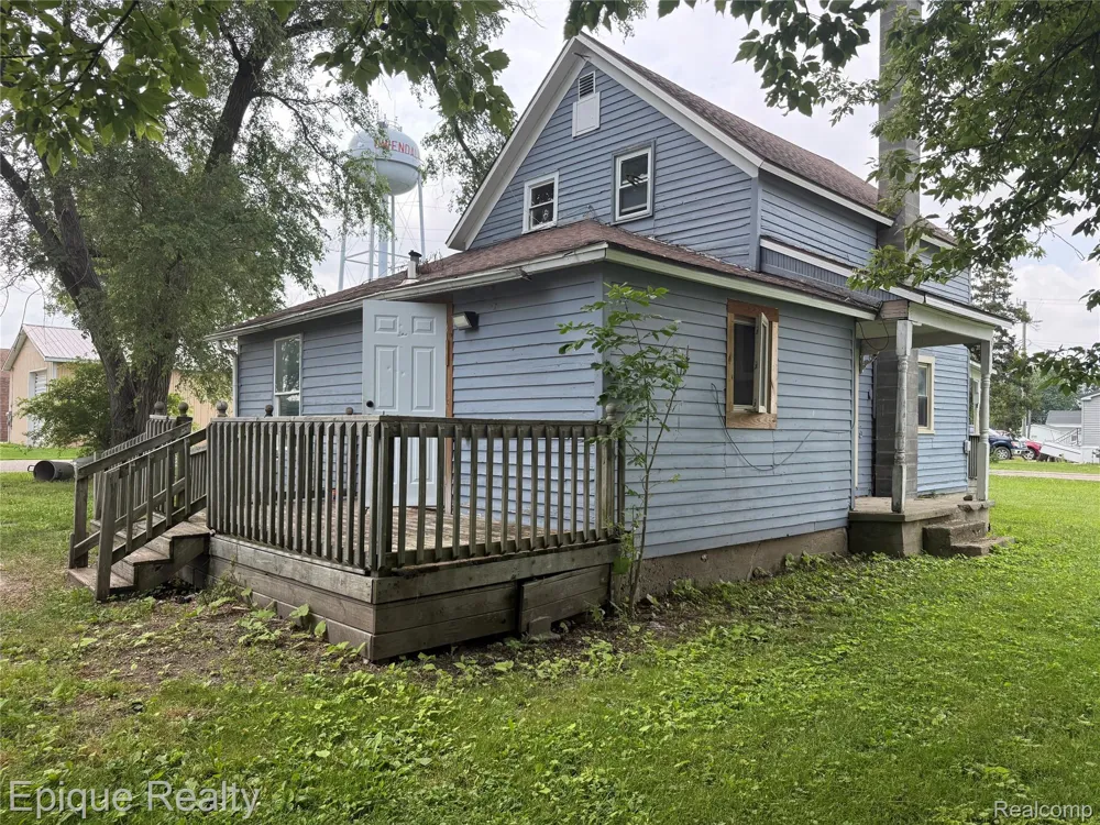7371 Mill Street Owendale Village, MI 48754