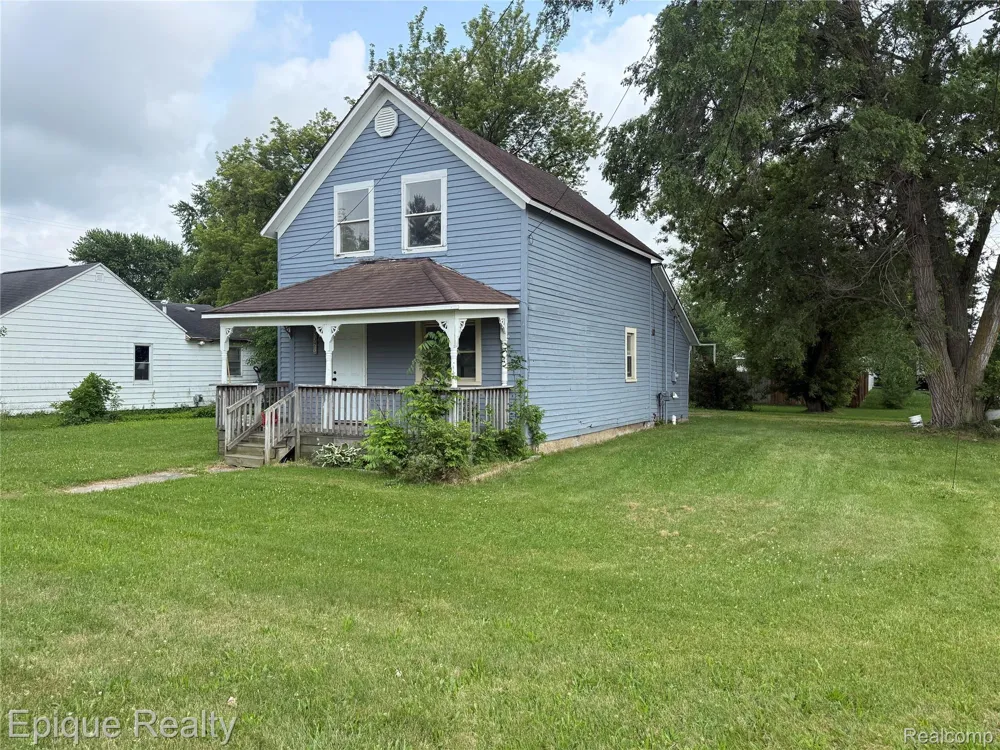 7371 Mill Street Owendale Village, MI 48754
