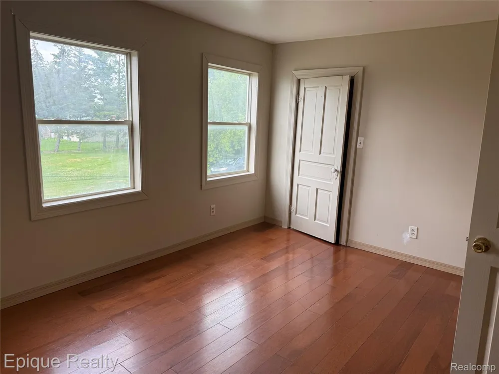 7371 Mill Street Owendale Village, MI 48754
