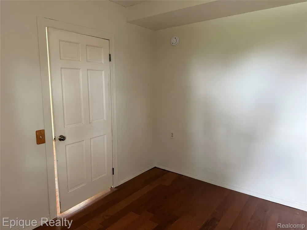 7371 Mill Street Owendale Village, MI 48754