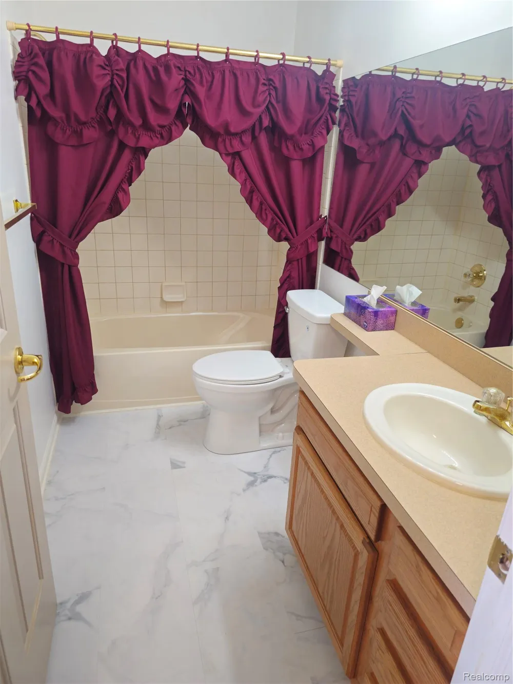 450 Lilly View Court Court Genoa Township, MI 48843