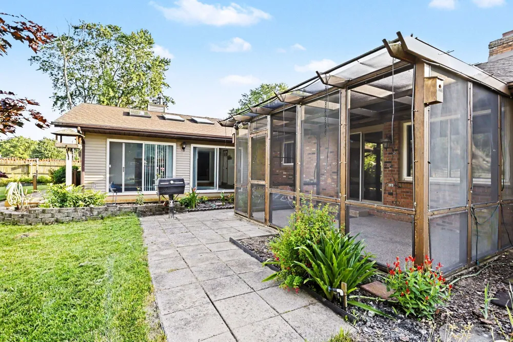 5537 Dennis Street Lincoln Charter Township, MI 49127