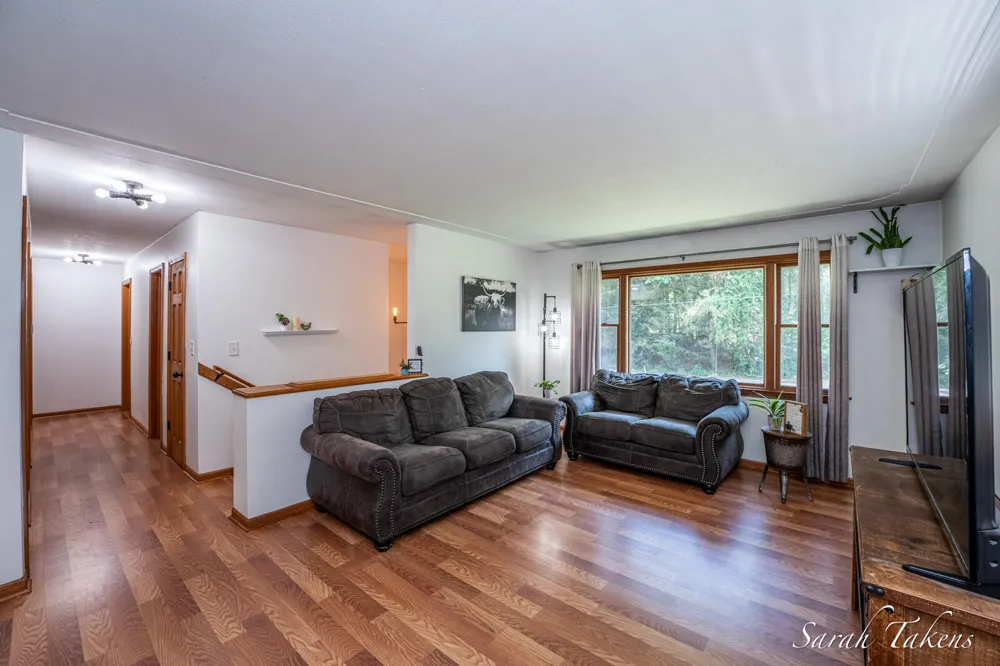 3860 E Pontaluna Road Fruitport Charter Township, MI 49415