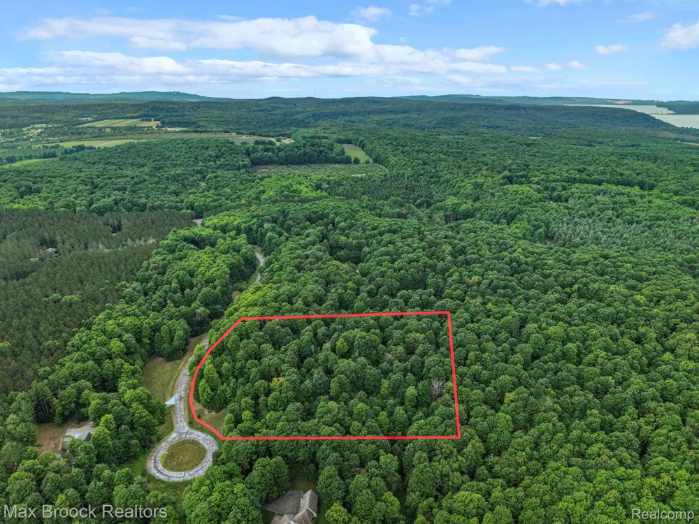 Mackinaw Ridge Kasson Township, MI 49630