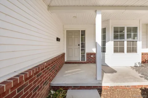 816 Nelsons Ridge Drive