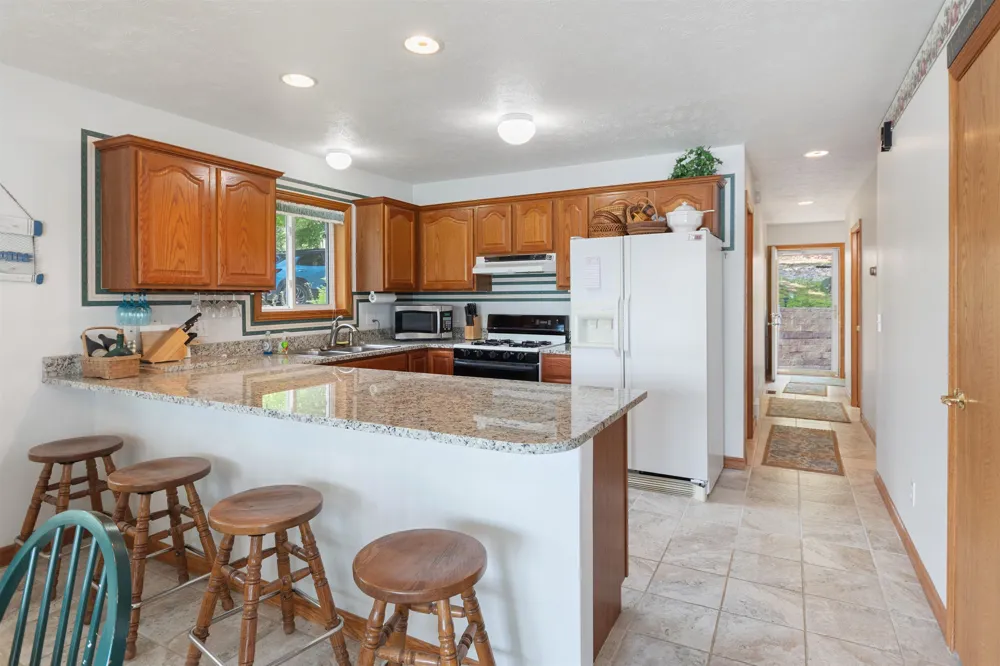 1877 Pinehurst Trail East Bay Township, MI 49696