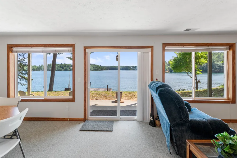 1877 Pinehurst Trail East Bay Township, MI 49696