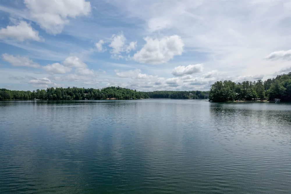 1877 Pinehurst Trail East Bay Township, MI 49696