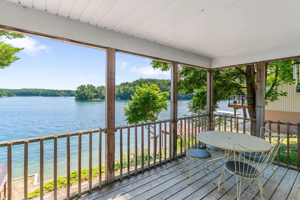 1877 Pinehurst Trail East Bay Township, MI 49696