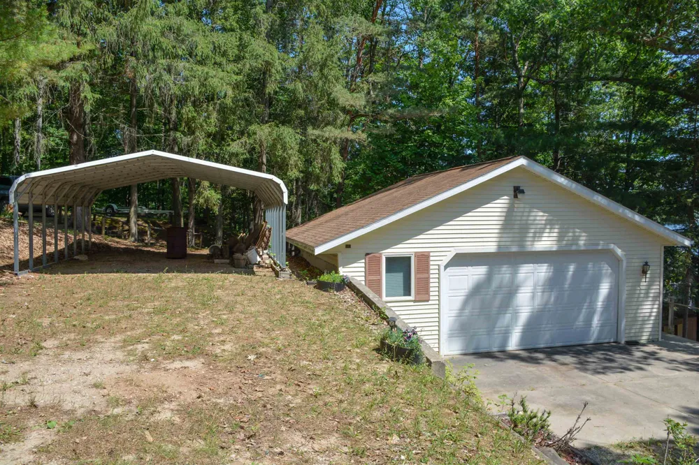 1877 Pinehurst Trail East Bay Township, MI 49696