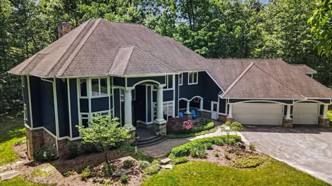 6311 Cobblestone Lane
