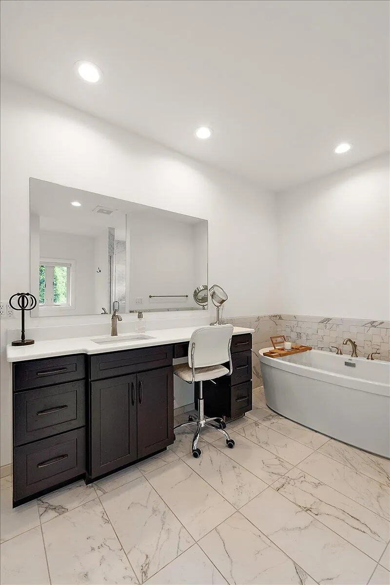 596 S Parker Road Lima Township, MI 48103