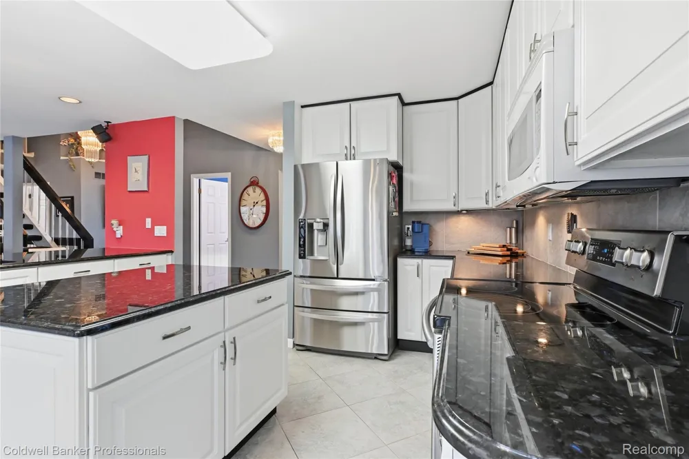 3410 Benstein Road Commerce Charter Township, MI 48382