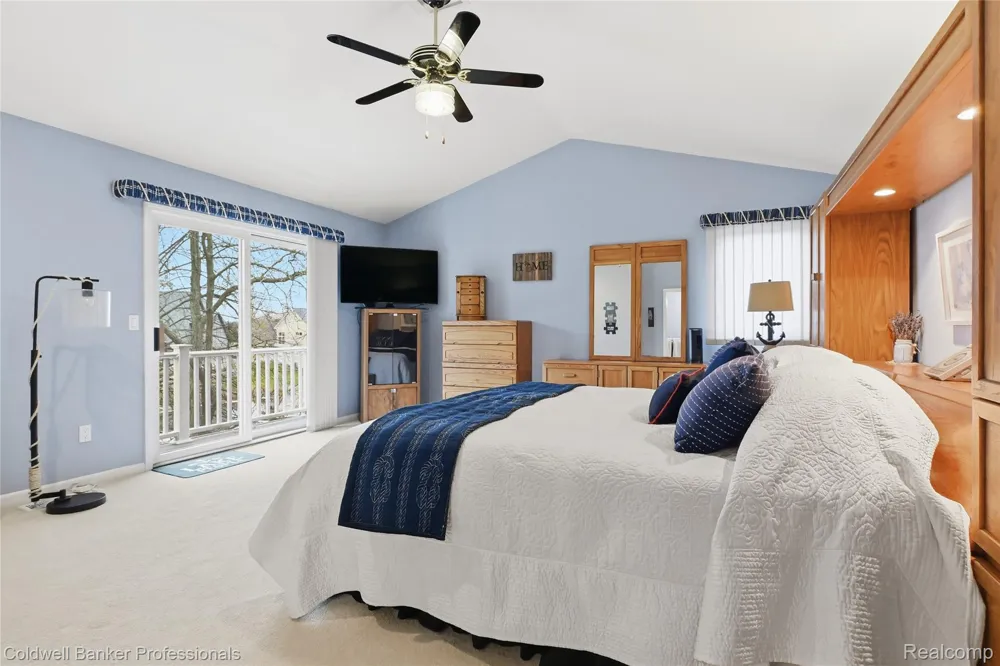 3410 Benstein Road Commerce Charter Township, MI 48382