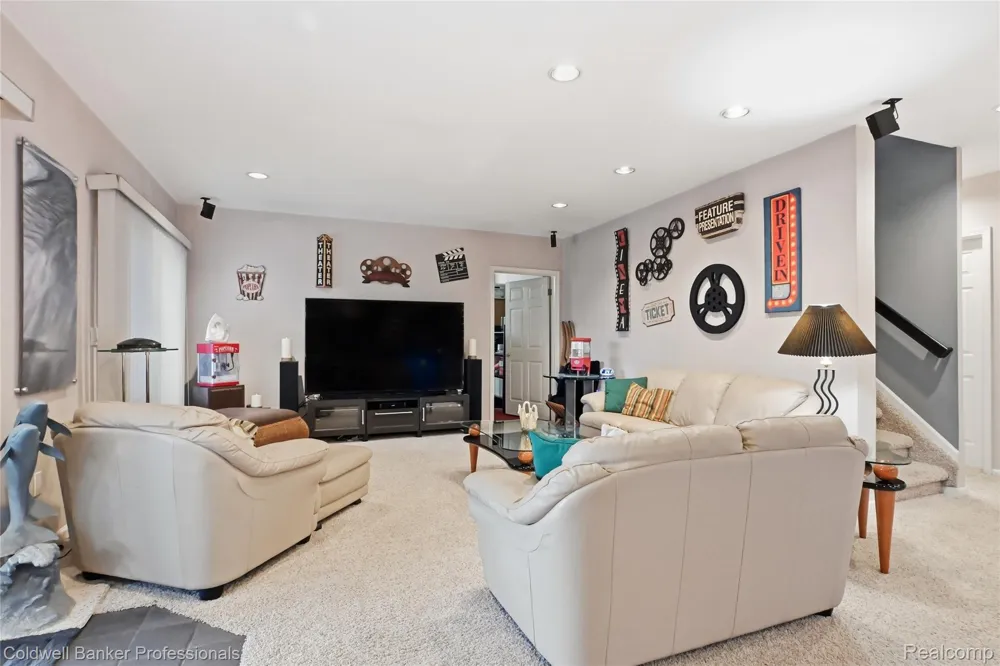 3410 Benstein Road Commerce Charter Township, MI 48382