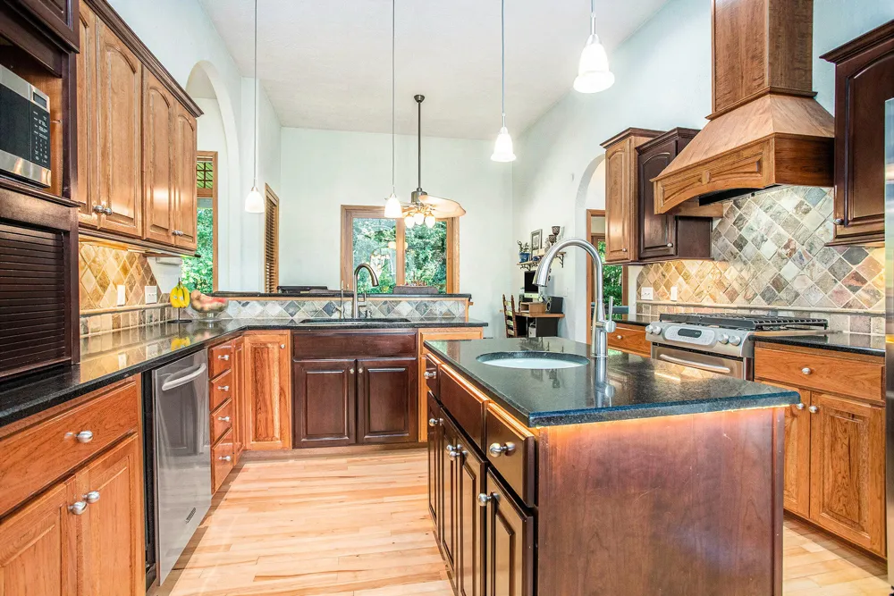 106 Buckingham Lane Pennfield Charter Township, MI 49017