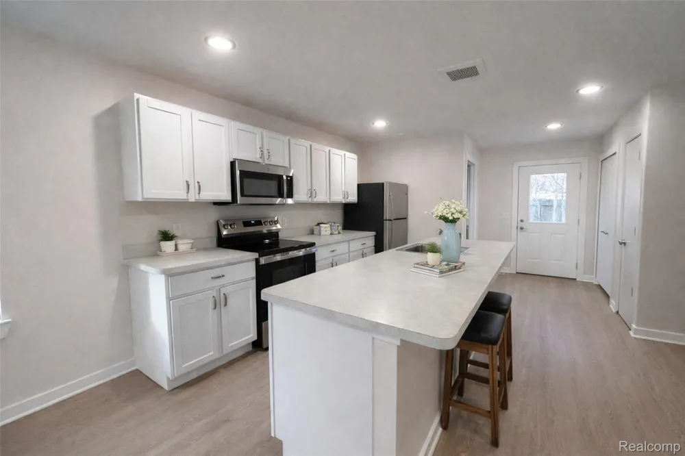 223 Grove Street #5 Ypsilanti City, MI 48198