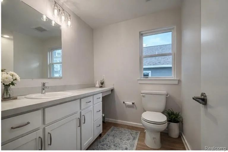 223 Grove Street #5 Ypsilanti City, MI 48198