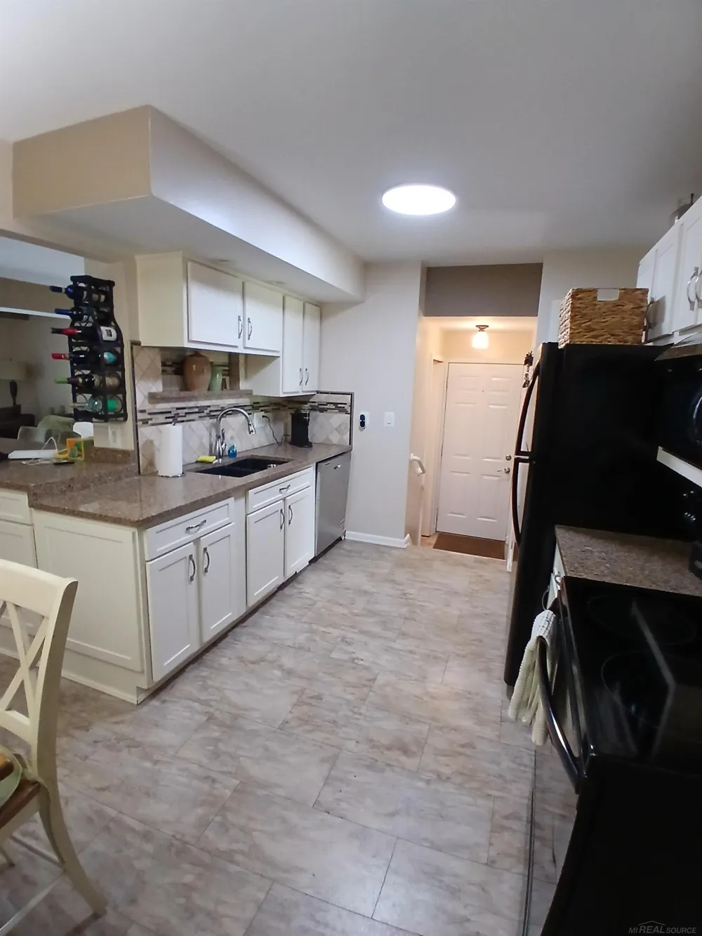 22700 Grove Street St Clair Shores City, MI 48080