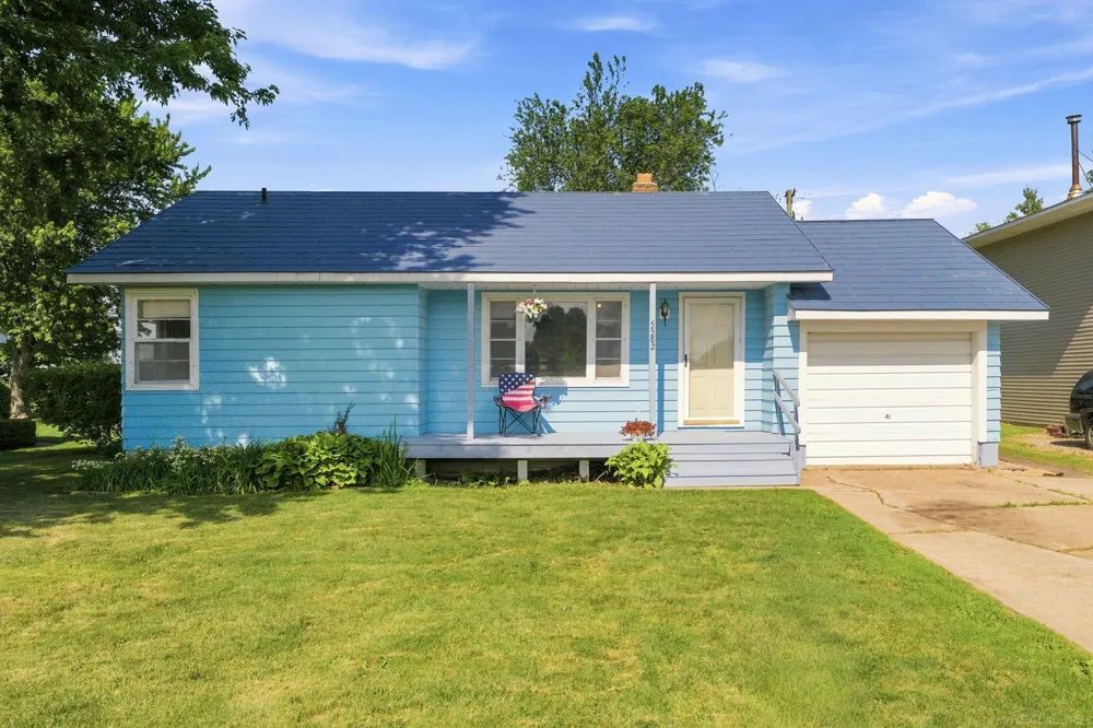 5582 Peck Street Elk Township, MI 48466
