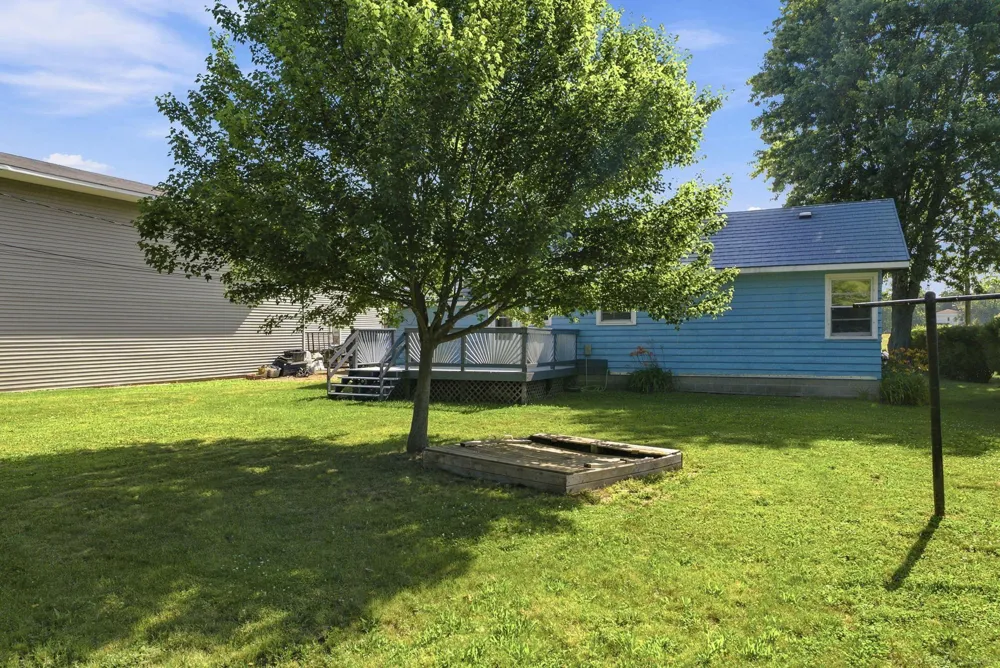 5582 Peck Street Elk Township, MI 48466