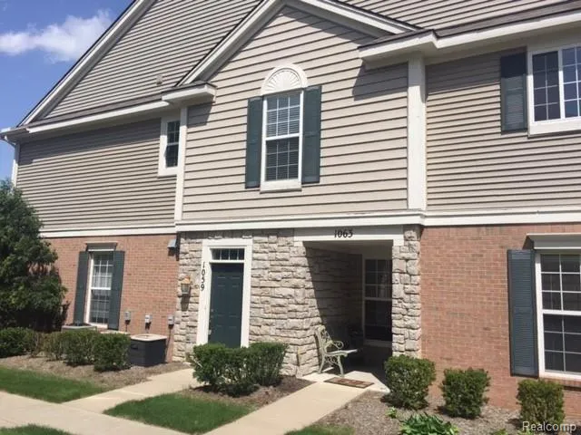 1059 ALAMEDA BOULEVARD Troy City, MI 48085