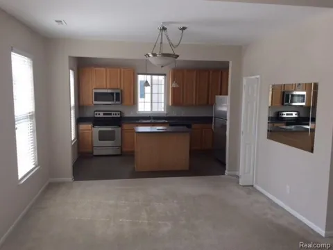 1059 ALAMEDA BOULEVARD