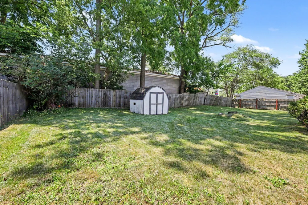 1628 Bridle Creek Street SE Kentwood City, MI 49508