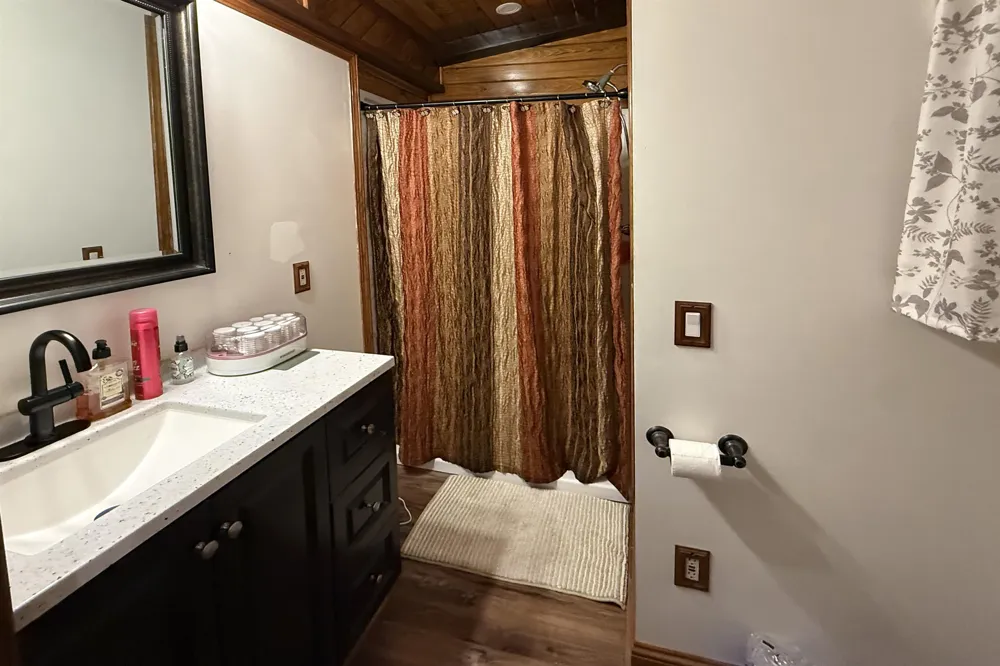 6401 E M-113 Fife Lake Township, MI 49649