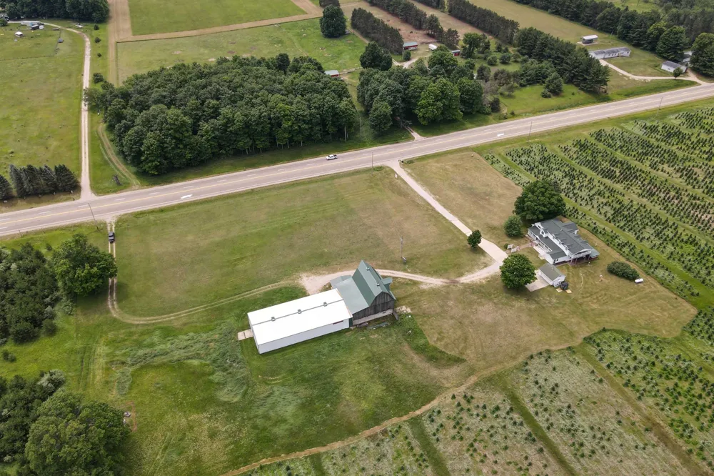 6401 E M-113 Fife Lake Township, MI 49649