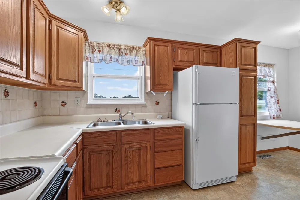 7898 E Broomfield Road Chippewa Township, MI 48858