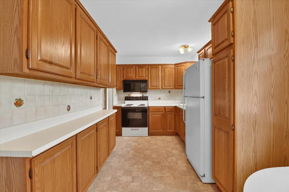 7898 E Broomfield Road Chippewa Township, MI 48858