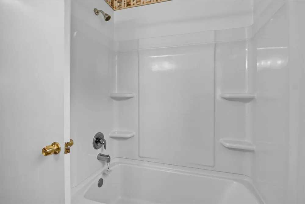 7898 E Broomfield Road Chippewa Township, MI 48858