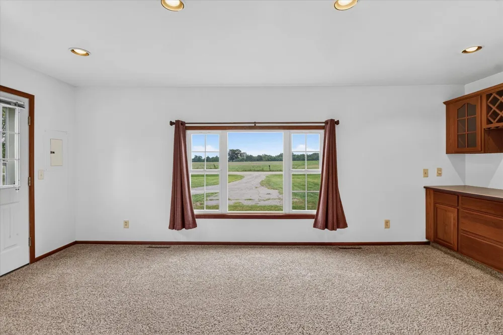 7898 E Broomfield Road Chippewa Township, MI 48858