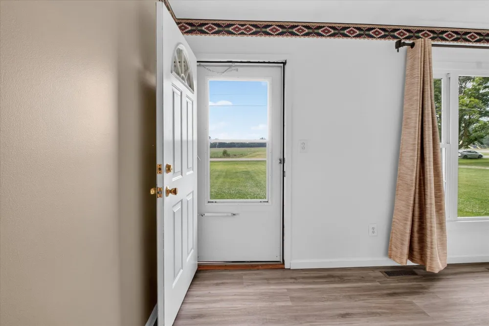 7898 E Broomfield Road Chippewa Township, MI 48858