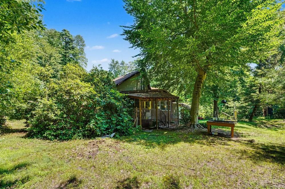 126 48th Street Lee Township, MI 49056