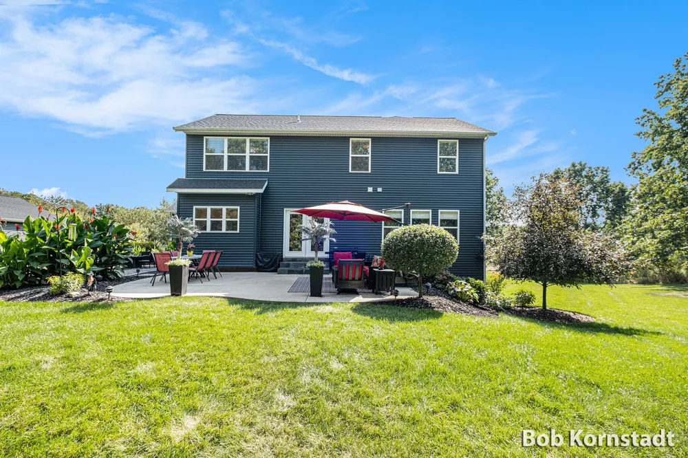 8059 Buttrick Ridge Trail SE Caledonia Township, MI 49302