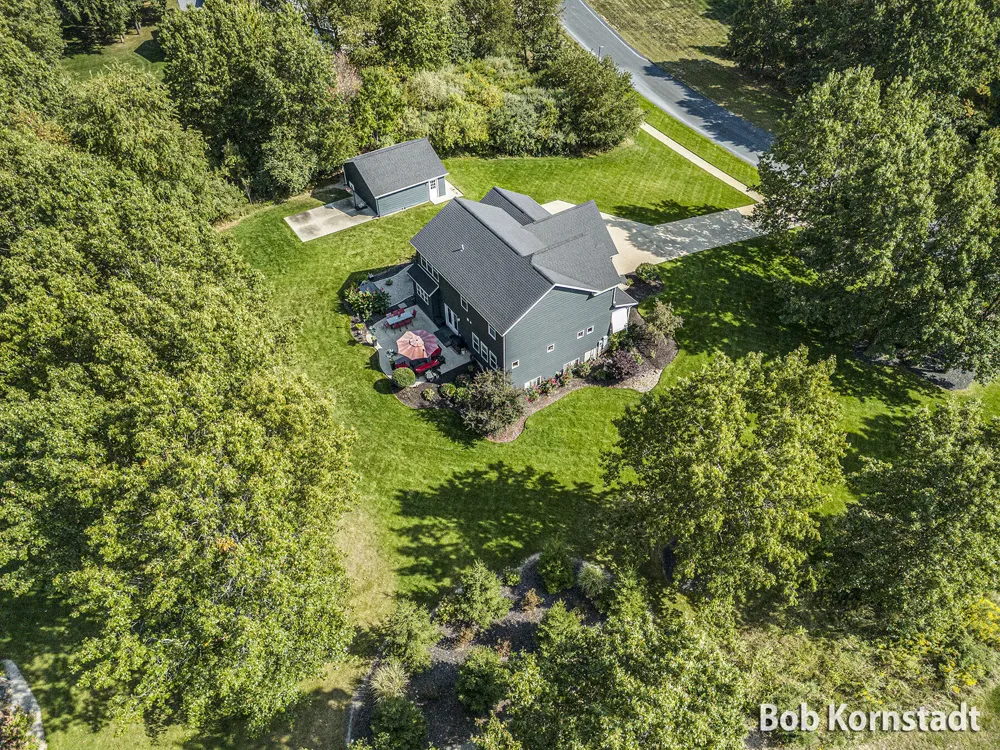 8059 Buttrick Ridge Trail SE Caledonia Township, MI 49302