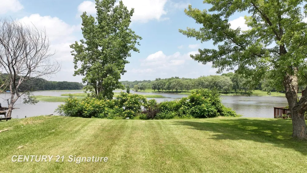 5848 Lake Drive Drive Edenville Township, MI 48657