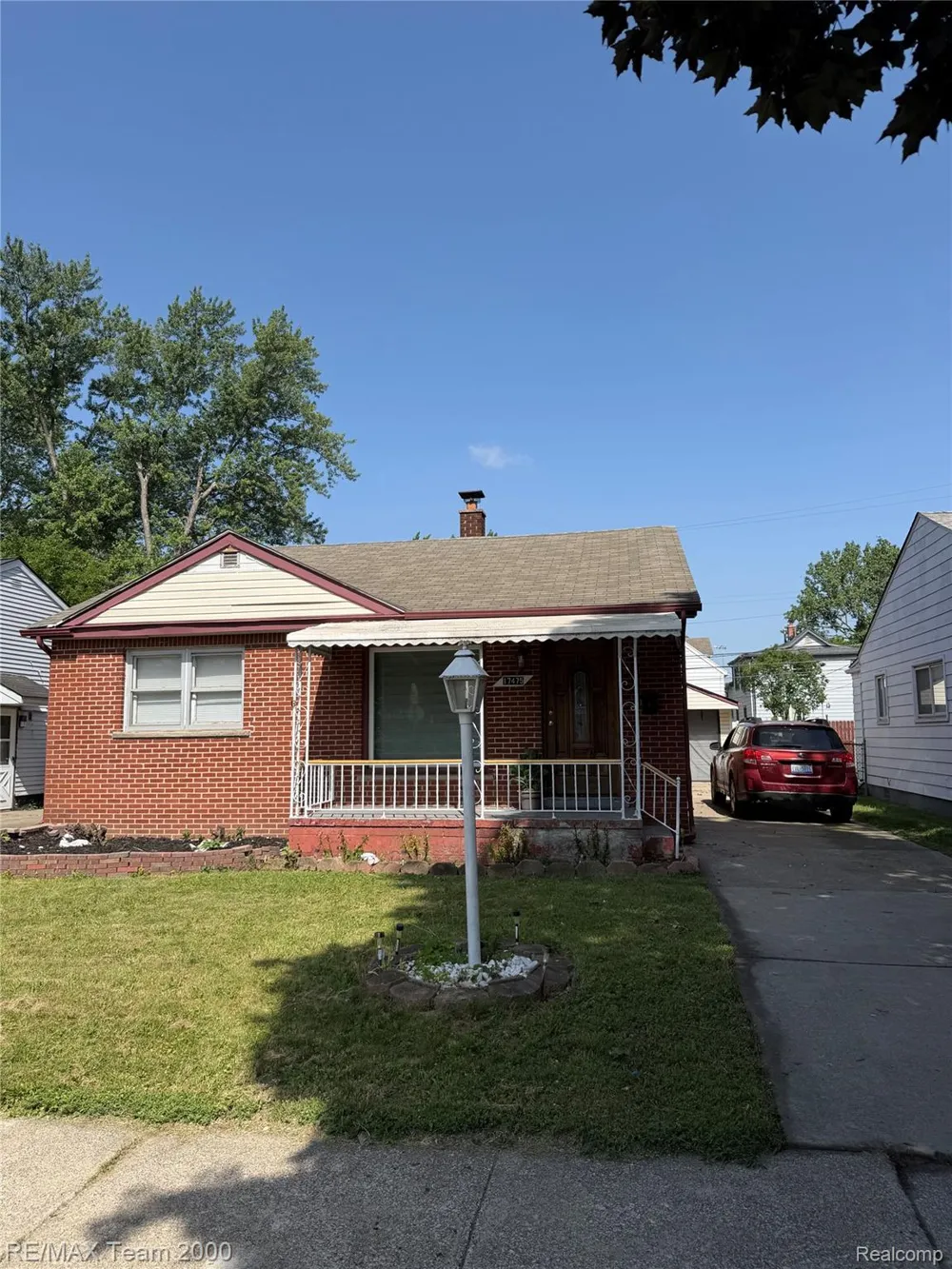 17475 Prospect Street Melvindale City, MI 48122