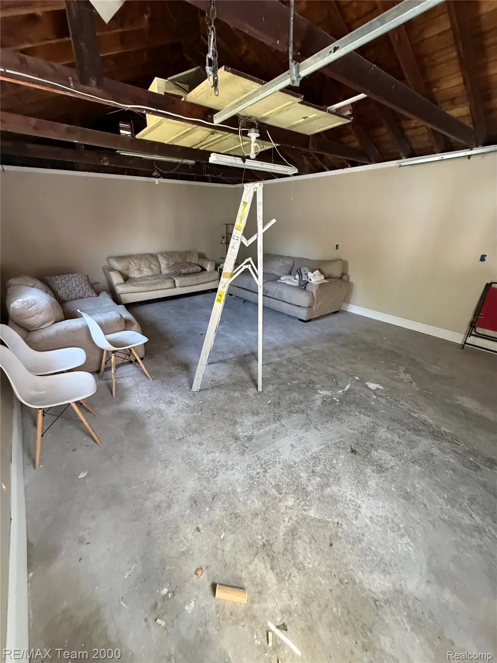 17475 Prospect Street Melvindale City, MI 48122