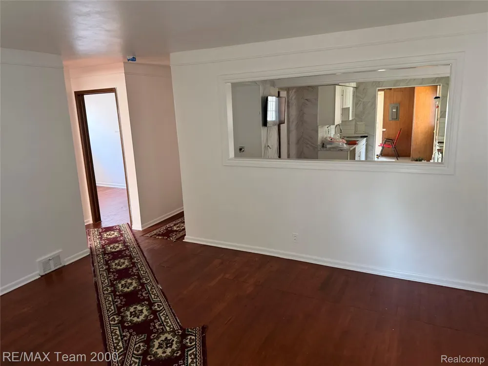 17475 Prospect Street Melvindale City, MI 48122