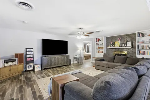 1308 W Redbud Drive