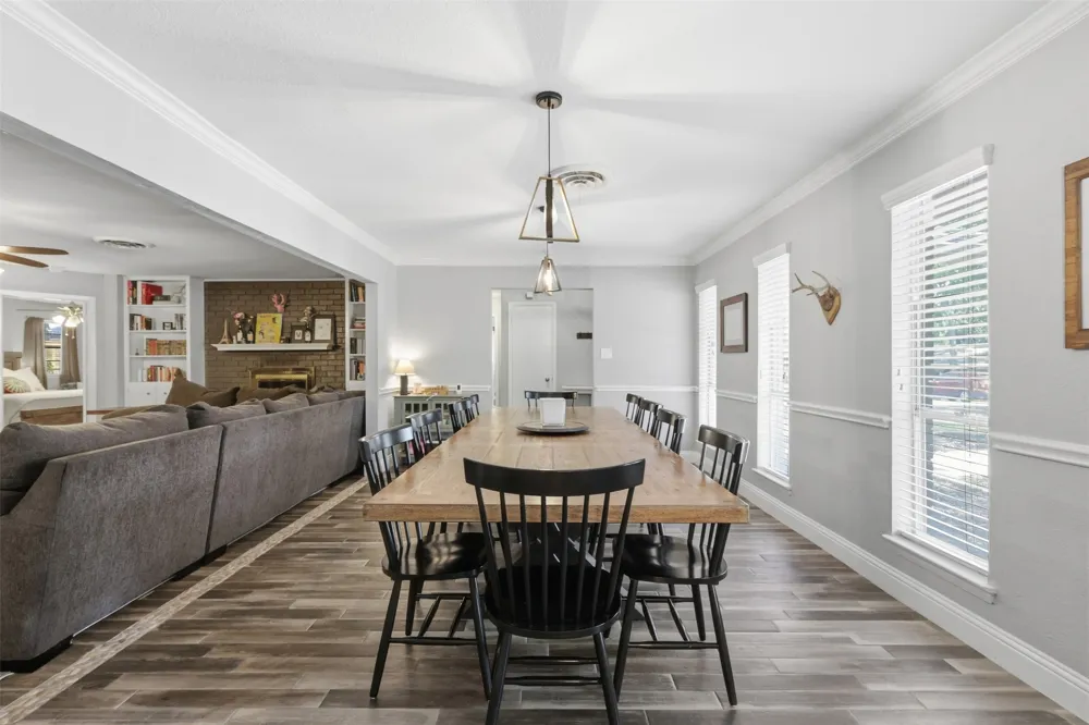 1308 W Redbud Drive Hurst, TX 76053