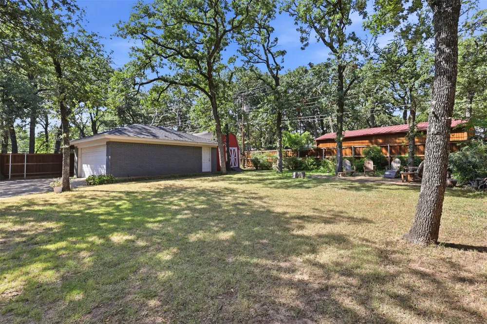1308 W Redbud Drive Hurst, TX 76053