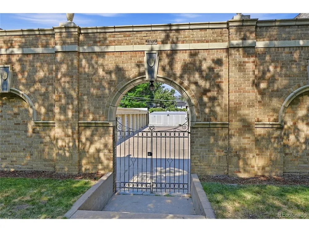 961 Marion Street Denver, CO 80218